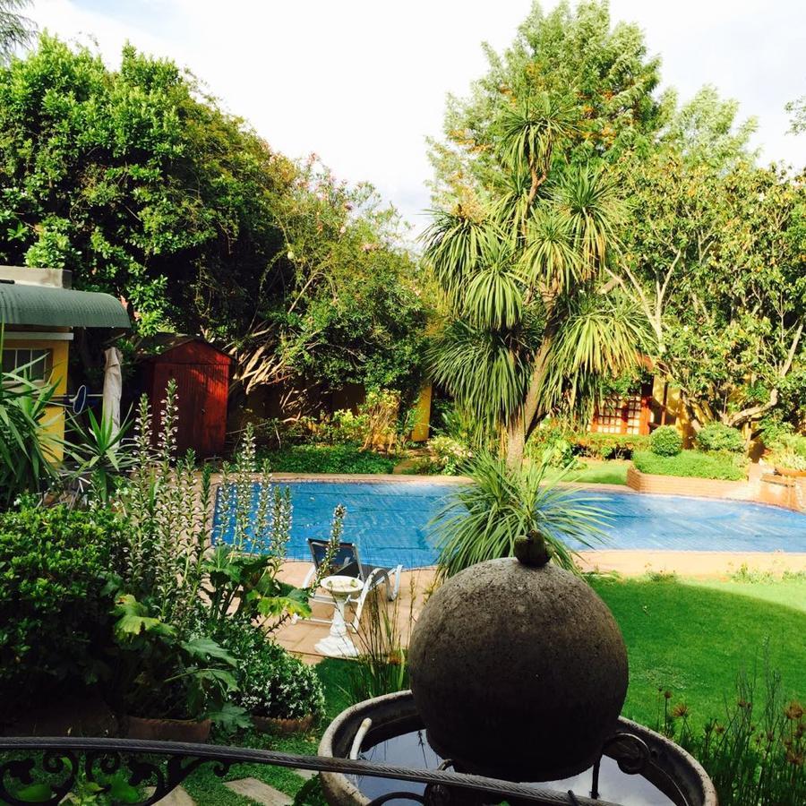 Villa Mikamora Johannesburg Ngoại thất bức ảnh
